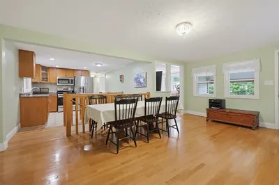 34 Sarah St 1