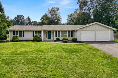 8 Montcastle Drive 1
