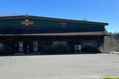 679 Mohawk Trail #B