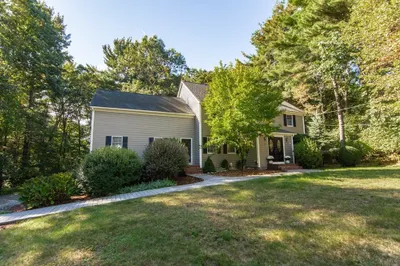 32 Homeward Ln 1