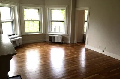475 Beacon Street #4F