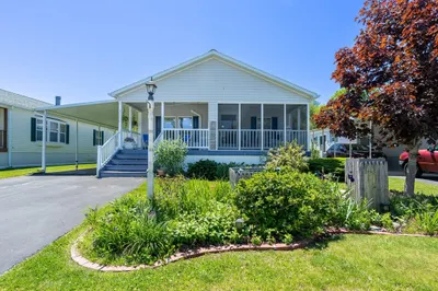 3 Blackbird St