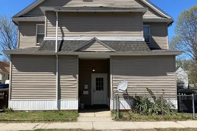 118-120 Kensington Ave 1