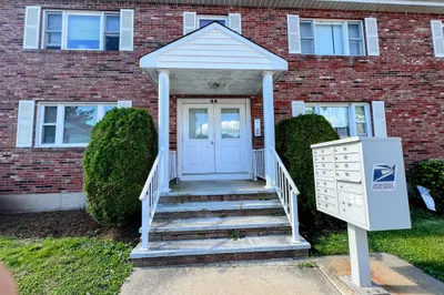 44 Johnson St #1