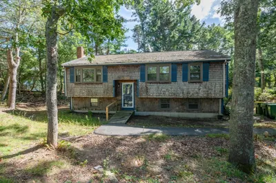 244 Hedges Pond Road 1