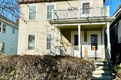 34 Dyer Street #1