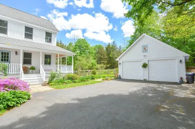 106 W Bacon St 1
