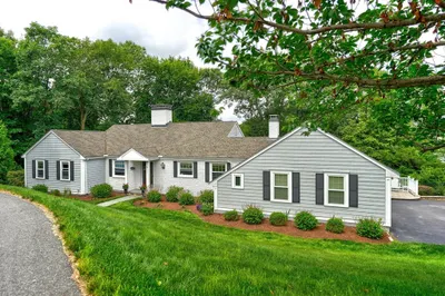 55 Packard Dr