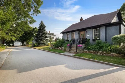 10 Cherry Street 1