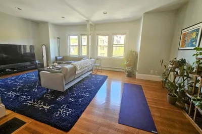 686 Washington Street #2