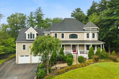 8 Rockmeadow Drive 1