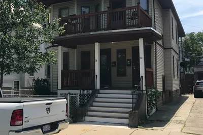 40 Walker St #1 1