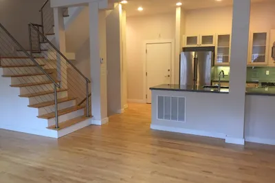 72 Hamilton Street #4