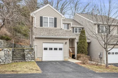 47 Sawmill Pond Rd #47 1