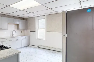 47 Sheridan Ave #1