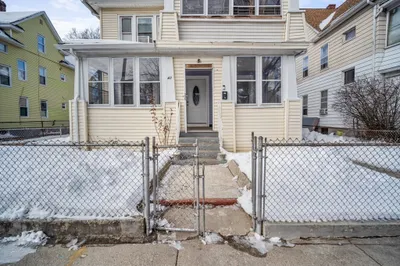 40-42 Ranney St