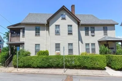 40 Lincoln Ave #2 1