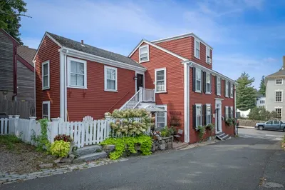 1 Mason St #1