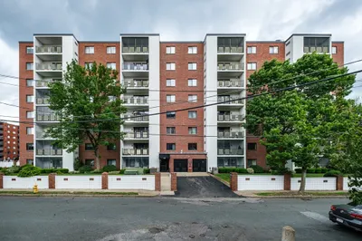 22 9th Street #608