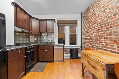 33 Irving Street #4