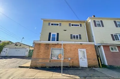 541 Tecumseh St 1