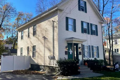 166 Chauncy St 1