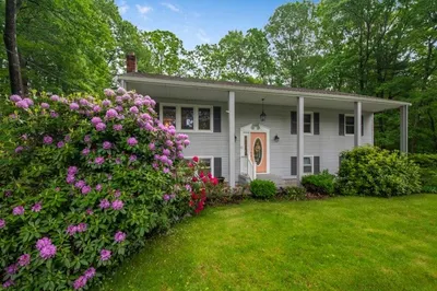 12 Billings Rd