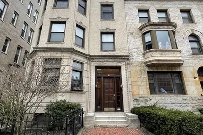 65 Hemenway St #6 1