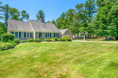 8 Buckboard Rd 1