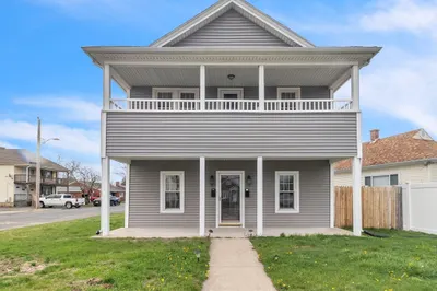 565-567 East St 1