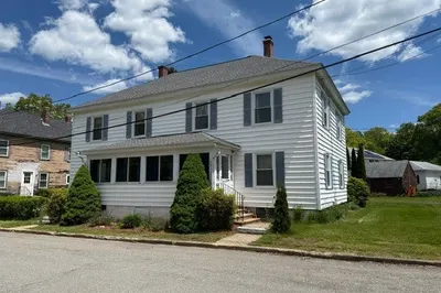 20-24 Church St
