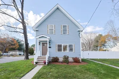 97 Fisher St 1