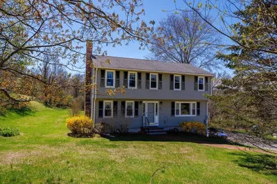 42 Stowe Rd 1