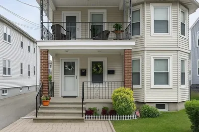 171 Lexington St #2