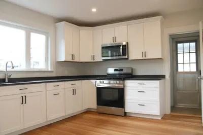 571 Riverside Ave #2