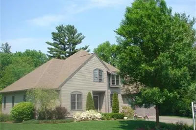 19 Foxwood Drive 1
