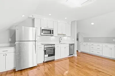 27 W Water Street #3 1