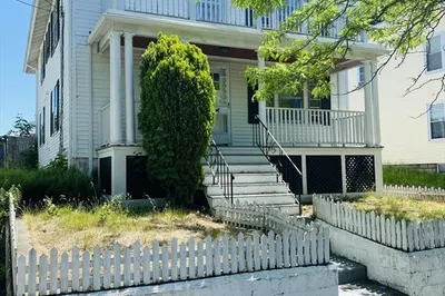 13 Hazel St #2