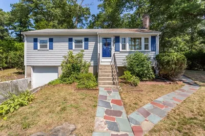 81 Pond St