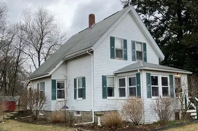 32 Pemberton Rd