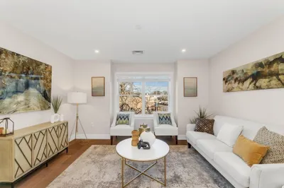 425 Lagrange Street #313 1