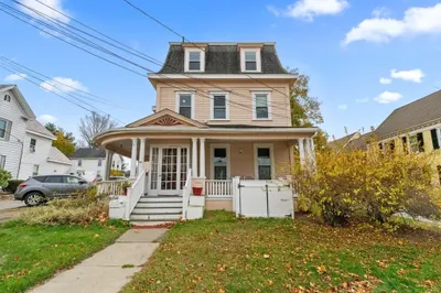 40 West Central St #1 1