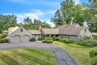 147 Shaker Road 1