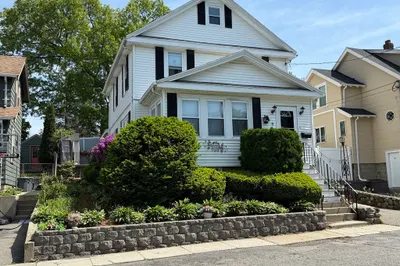 8 Lincoln Ct 1
