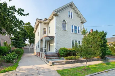 612 Angell St #2 1