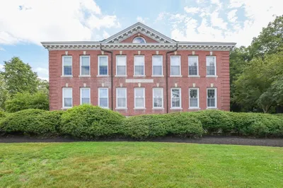 760 Highland Ave #2