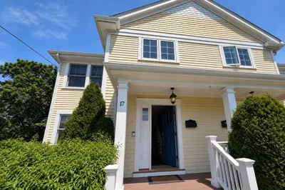 17 Cardinal St #17 1