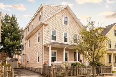 30 Concord Avenue #2