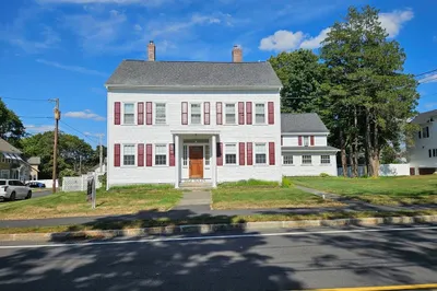 242 Main St #1 1