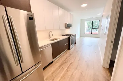 1 Sewall Street #404